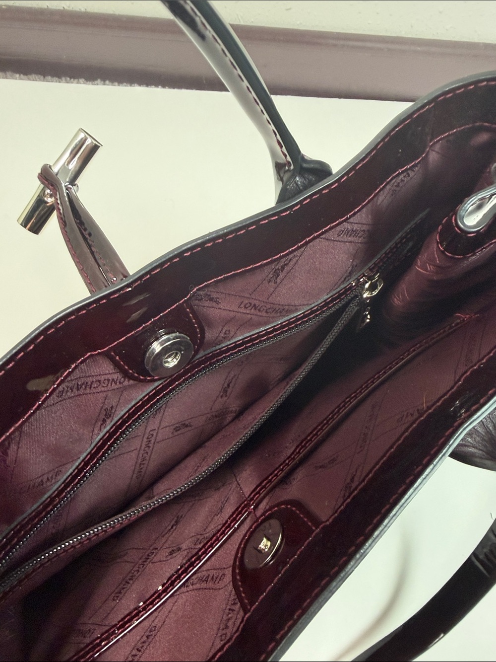 Longchamp Roseau Burgundy Patent Leather Tote Bag Designer Classic Luxury Purse - Picture 7 of 12